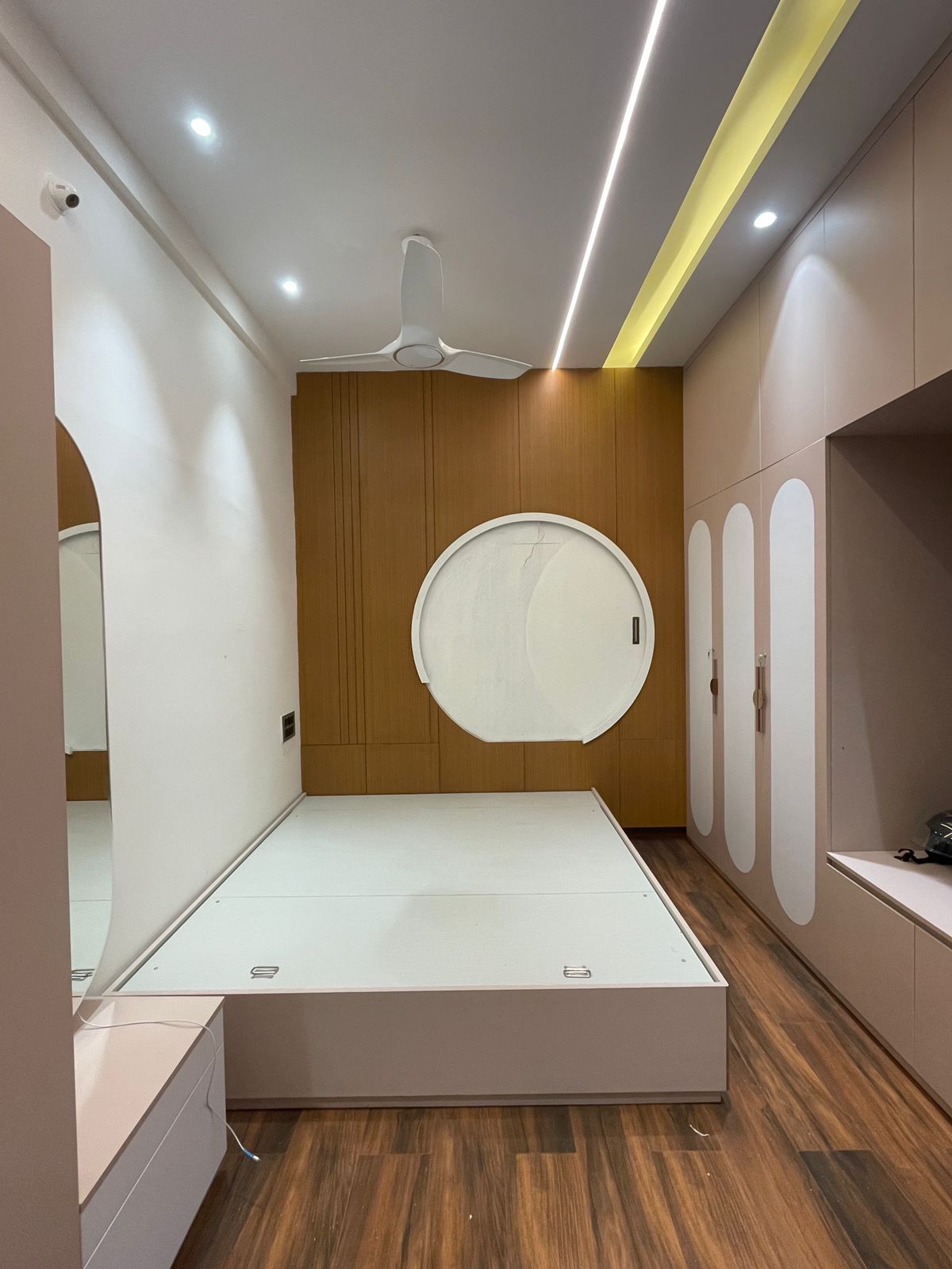 Turnkey Construction + Interiors 